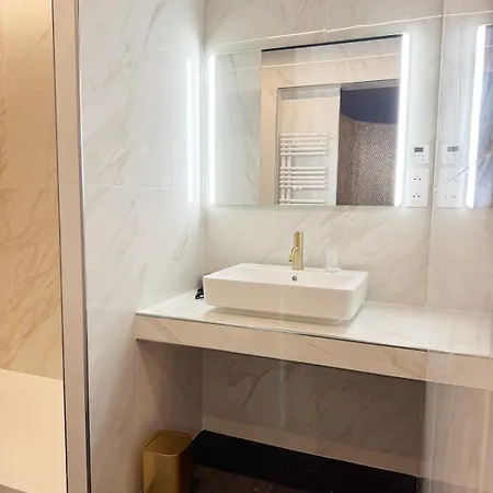 Richelieu Charm Center Of Apartamento *